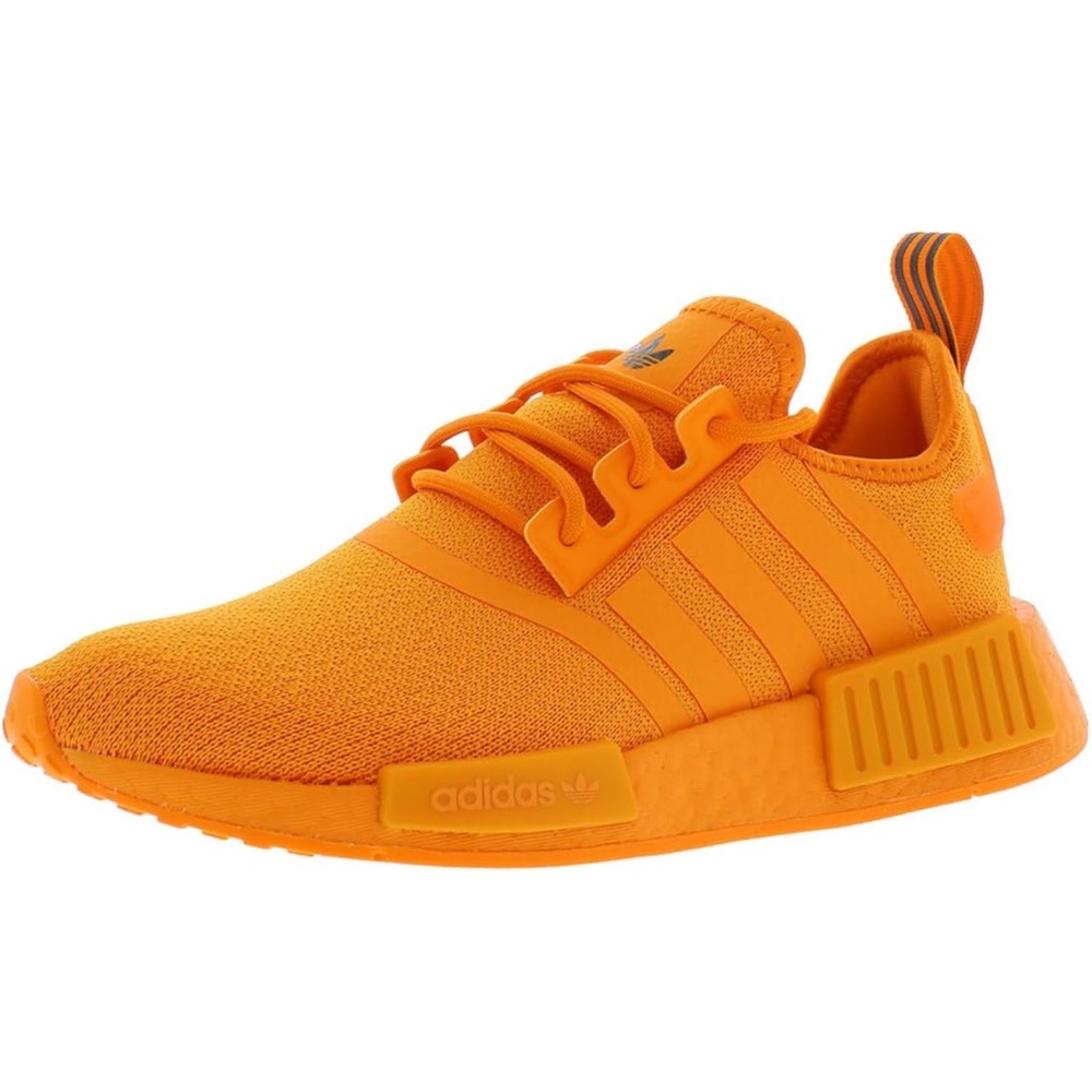NWOT Women’s ADIDAS NMD_R1